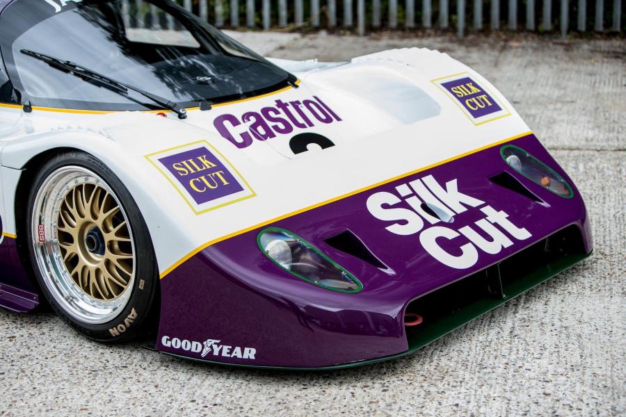 Детали экстерьера Jaguar XJR11 1990 года  (фото 8 из 16)